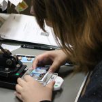学生証の製作 がんばってます！